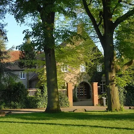 Ferienwohnung Haus Keppelborg: Zi Antonia Mit Kirchplatzblick Heek Exterior foto