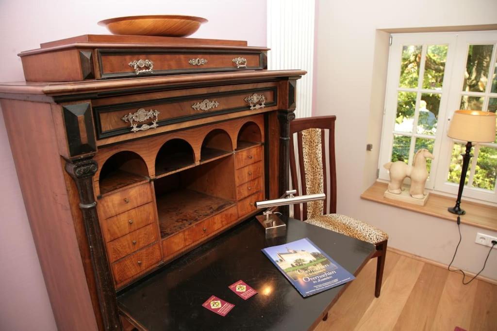 Haus Keppelborg: Zi Antonia Mit Kirchplatzblick